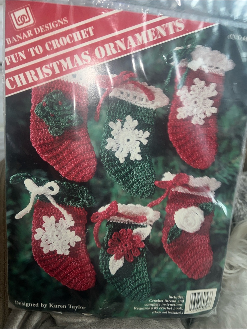 Vintage Christmas Stocking Crochet Kit. Complete kit. Never opened.